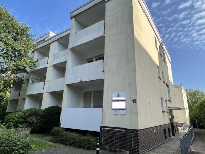 .Mit Balkon in top Lage zum UKGM: Gemütliche 2 Zimmer-Wohnung in Gießen, Wilhelmstr. 19.