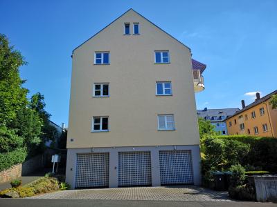 .Helle, schöne und gut geschnittene 3 Zimmer-Wohnung mit Terrasse, Nähe Schwanenteich, Fröbelstr. 54, Gießen.
