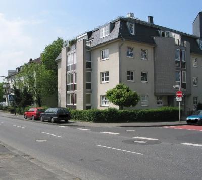 Kapitalanlage:Großzügige 3 Zimmer-Wohnung in zentraler Lage