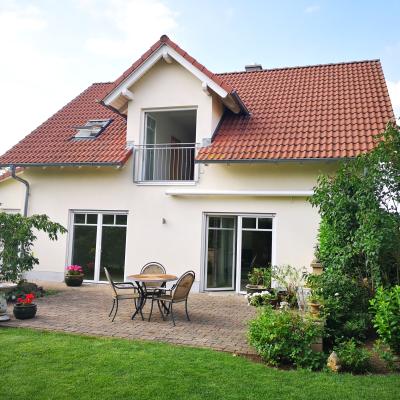 .Wow! Gut geschnittenes, schönes und helles Einfamilienhaus in netter Nachbarschaft, Heinrich-Lübke-Ring 13, Pohlheim.