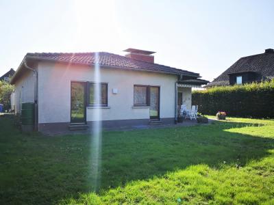 Mit großem Garten: Gemütlicher Winkelbungalow in toller Wohnlage von Wettenberg