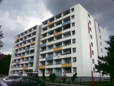 Mit überdachtem Balkon: 1 Zimmer-Apartment in Innenstadtnähe