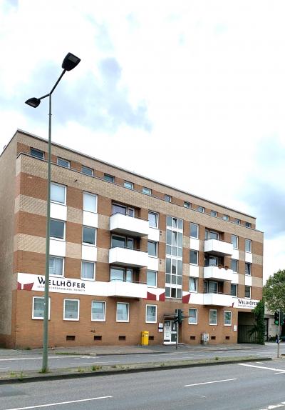 .Mit Balkon, auch WG-geeignet: 3 Zimmer-Wohnung in zentraler Lage, Gießen, Marburger Str. 24.