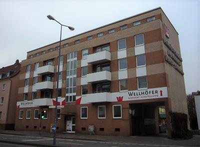 .Großzügig und hell: Neu renovierte 3 Zimmer-Wohnung in Gießen, Marburger Str. 24.