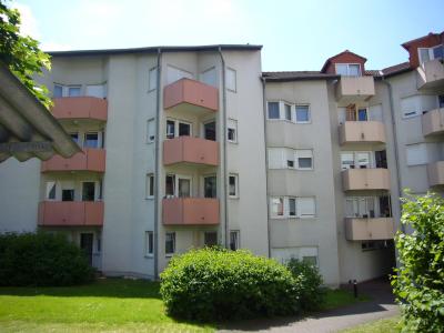 Nähe Uniklinik: Schöne 2 Zimmer-Wohnung mit Balkon in Gießen, Wingertshecke 11