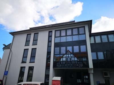 .In schickem Neubau: Barrierefreie, moderne 2 Zimmer-Wohnung in Krofdorf-Gleiberg, Seestr. 2a.