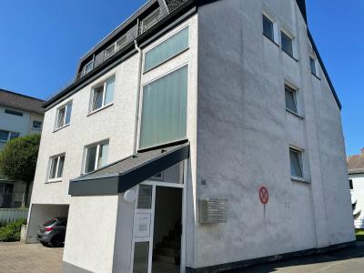 .Frisch sanierte, helle 2 Zimmer-Wohnung, Nähe JLU+THM, Aulweg 15, Gießen.