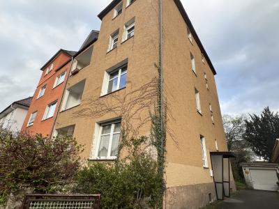 .Gut geschnittene, schöne und helle 3 Zimmer-Altbau-Wohnung mit Balkon im Klinikviertel, Crednerstr. 37, Gießen.