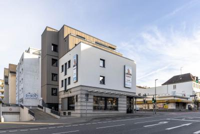 .Studierende aufgepasst! Modernes, schönes und smart möbliertes WG-Zimmer in top Lage zu Bahnhof und City, Frankfurter Str. 37, Gießen.