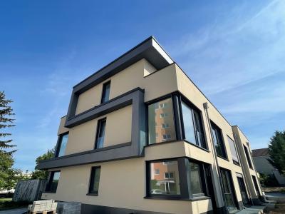 .In top Lage zum UKGM! Moderne, schicke und exklusive Penthouse-Wohnung mit Dachterrasse, Max-Reger-Str. 6, Gießen.