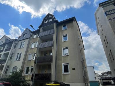 .Charmante und wirklich riesige 1 Zimmer-Wohnung in guter Lage zum JuWi-Campus, THM + City, Nahrungsberg 6, Gießen.