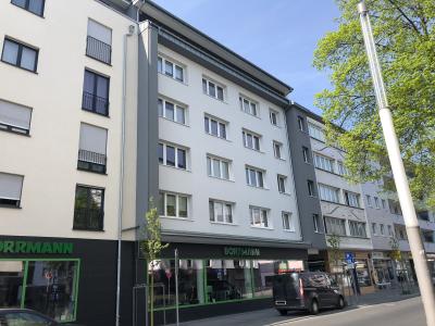 .In direkter Innenstadtlage! Moderne und gut geschnittene 3 Zimmer-Wohnung mit Balkon, Neustadt 7, Gießen.