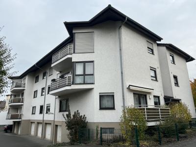 Nähe Schwanenteich: Schöne 2 Zimmer-Wohnung mit Balkon in Gießen