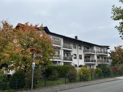 Nähe Schwanenteich: Schöne 2 Zimmer-Wohnung mit Balkon in Gießen