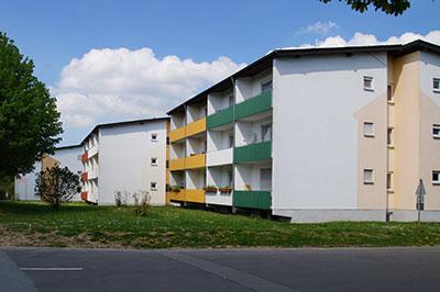.Nur für Studierende: 1 Zimmer-Apartment mit überdachtem Balkon in Gießen, Rödgener Str. 83.