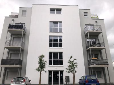 .Mit gleich 2 Balkonen! Lichtdurchflutete, moderne und attraktive 2 Zimmer-Wohnung Nähe Bahnhof+Innenstadt, Schuppstr. 1, Gießen.