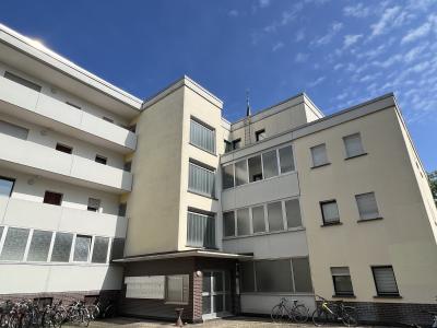 .Gemütliche 3 Zimmer-Wohnung mit Balkon in zentraler Lage zu Innenstadt + UKGM, Wilhelmstr. 19, Gießen.