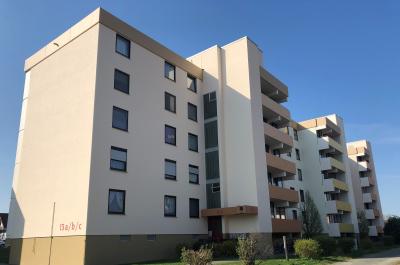 Mit Loggia: Helle 2 Zimmer-Wohnung in Linden, Am Festplatz 13c
