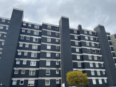 Mit Balkon: Helle 2 Zimmer-Wohnung mit tollem Blick in Linden, Gießener Straße 118a