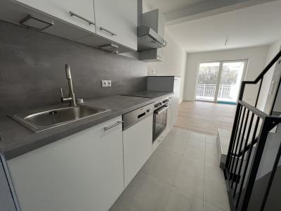 .Wow! Schicke 3 Zimmer-Maisonette-Wohnung in einer Doppelhaushälfte in Linden, In der Imsbach 8a.