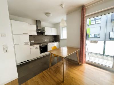 .Moderne und schöne 2 Zimmer-Wohnung mit Balkon in super Lage zum Marburger Bahnhof, Alte Kasseler Str. 14a.