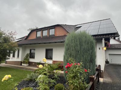 .In netter Nachbarschaft! Großzügige, schöne und helle 3 Zimmer-Wohnung mit gleich 2 Balkonen, Ewiges Tal  1, Marburg Michelbach.