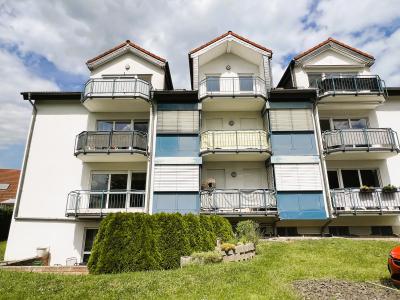 .Gemütliche, helle 2 Zimmer-Wohnung mit Balkon in ruhiger Nachbarschaft, Holzgasse 9, Marburg Cappel.