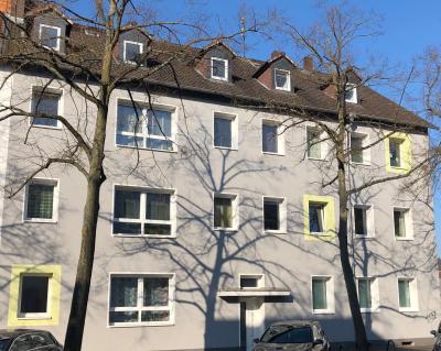 .Helle, schöne 1,5 Zimmer-Wohnung in zentraler Lage, Nähe Bahnhof, Neue Kasseler Str. 22, Marburg.