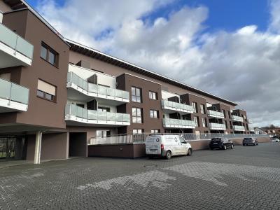 .Mit traumhafter Terrasse! Moderne, lichtdurchflutete 2 Zimmer-Wohnung mit WOW-Effekt, Umgehungsstr. 14, Niederweimar.