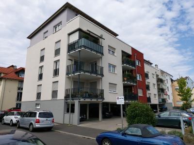 .Wohntraum! Exklusive, große und lichtdurchflutete Penthouse-Wohnung mit Dachterrasse und Balkon, Nähe Innenstadt+Lahn, Steinstr. 38, Gießen.