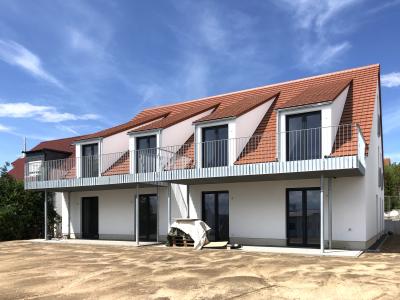 Erstbezug: Exklusive Galeriewohnung mit einmaliger Wohnatmosphäre in ruhiger Lage von Wettenberg/Wißmar