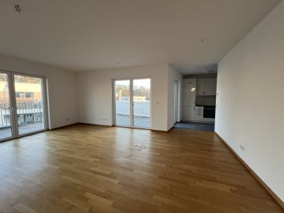 .Mit riesiger Dachterrasse! Wunderschöne 3 Zimmer-Wohnung in zentraler Lage, Bahnhofstr. 14a, Wetzlar.