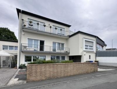 .Gut geschnittene und helle 3 Zimmer-Wohnung in top Lage zum Lahn-Dill-Klinikum, Volpertshäuser Str. 14, Wetzlar.