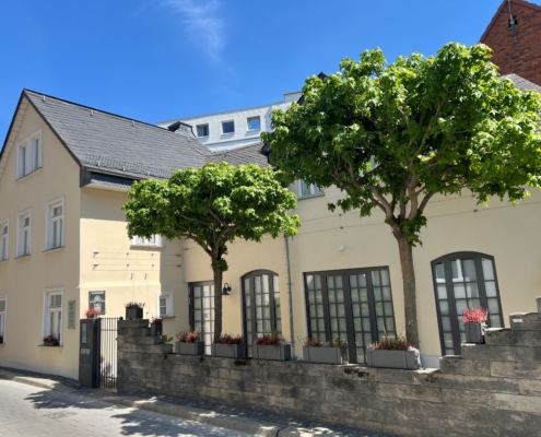 Haus-Gießen-Tiefenweg 5-Außenansicht-(2)